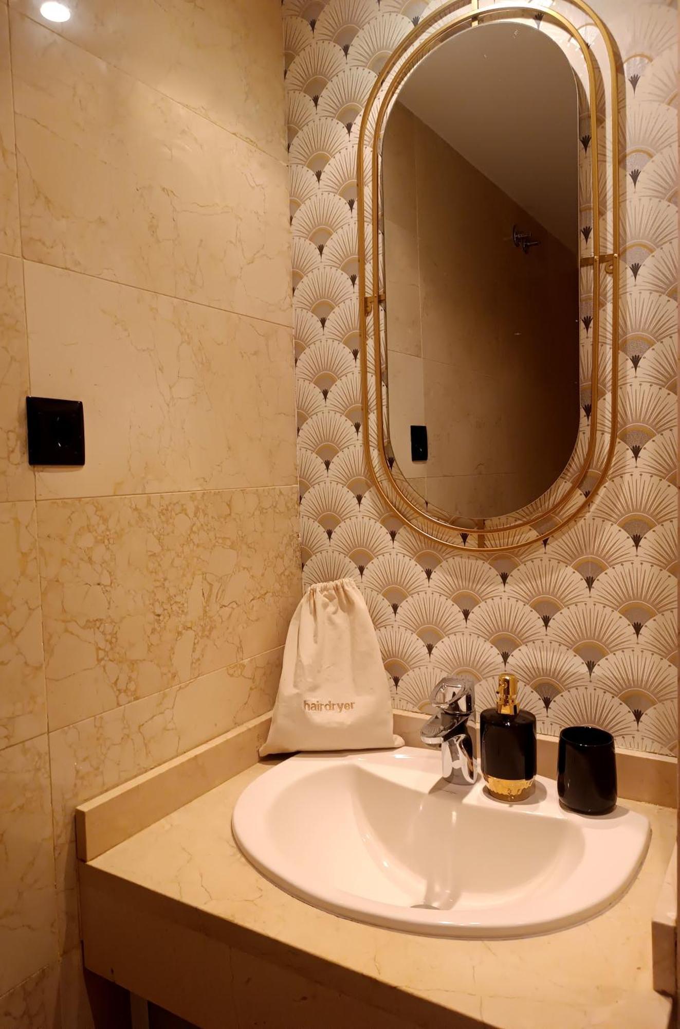 Fridda House Atocha Madrid Apartment Luaran gambar